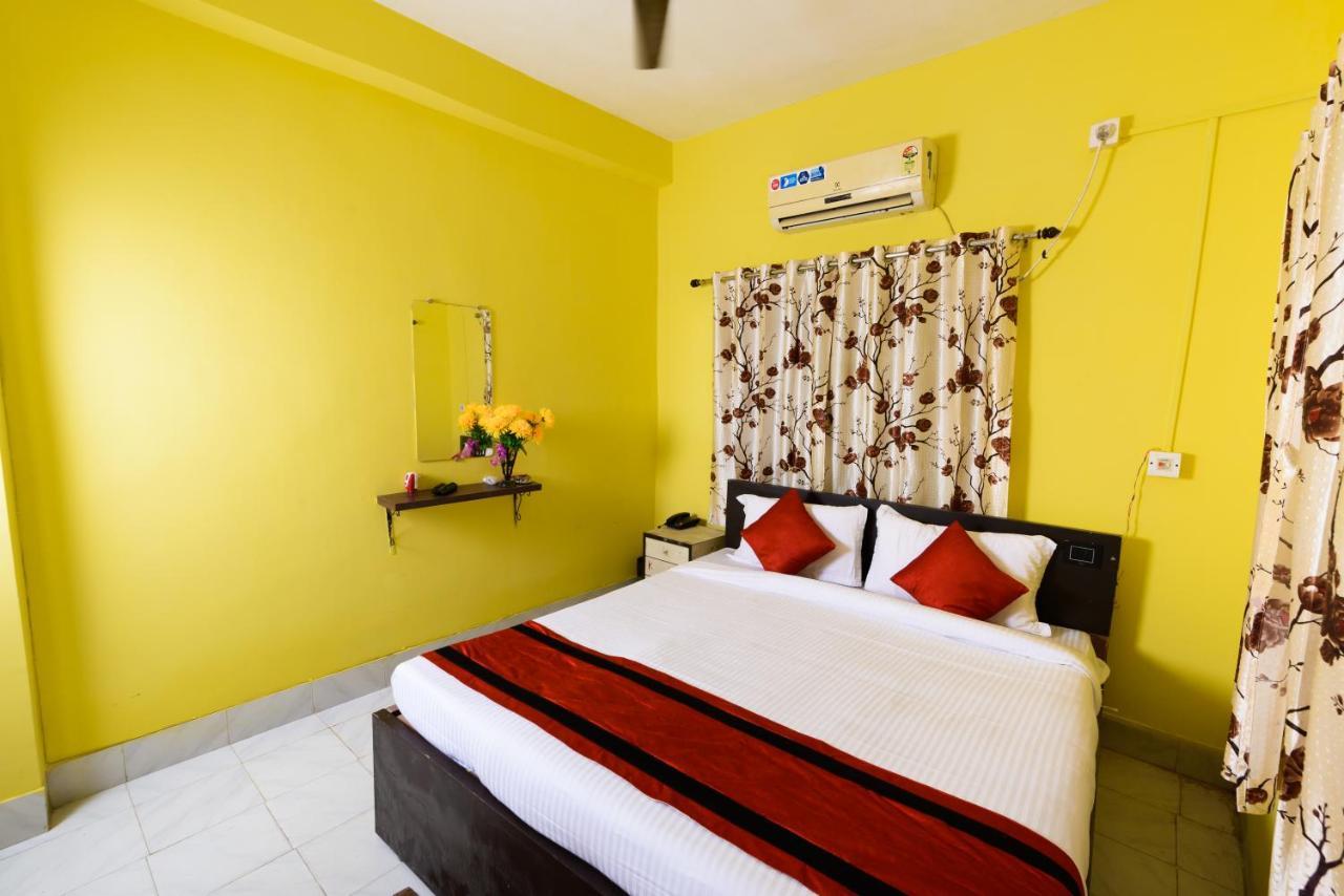 Sterling Baishakhi Hotell Calcutta Exteriör bild